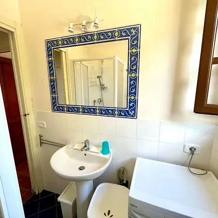 Il Poggetto Primo Piano, 4 Camere, Terrazza Vista Mozzafiato A 200 M Dal Mare! By Alfareal Διαμέρισμα *